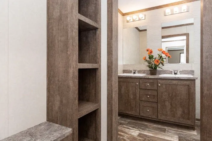 Tanglewood Village Picture 7