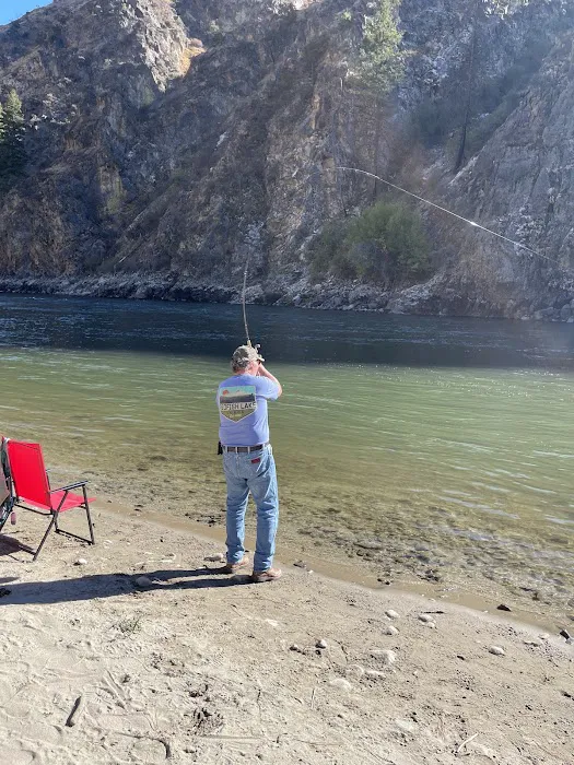Cache Bar Campground Picture 6
