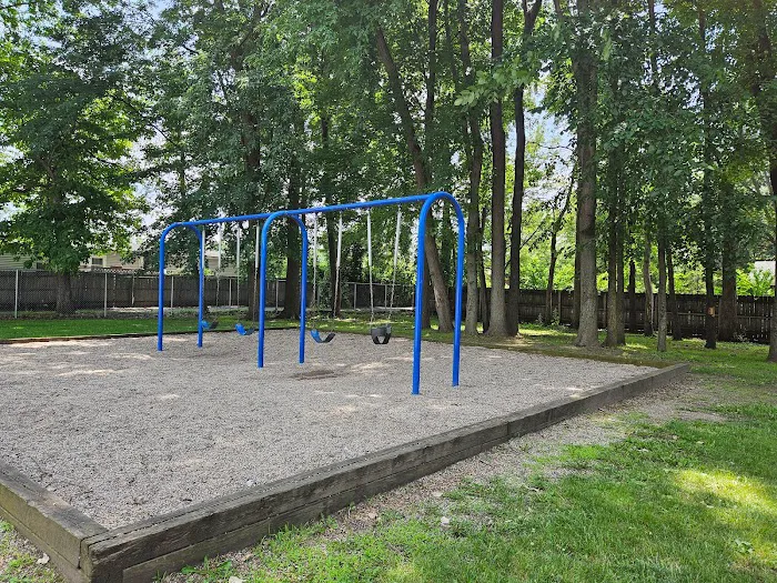 Wellington Estates Picture 9