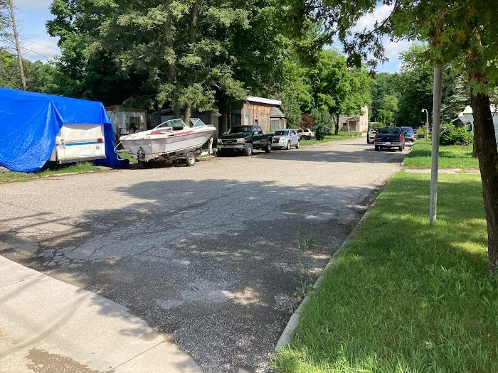 Winslow Mobile Home Park Picture 2