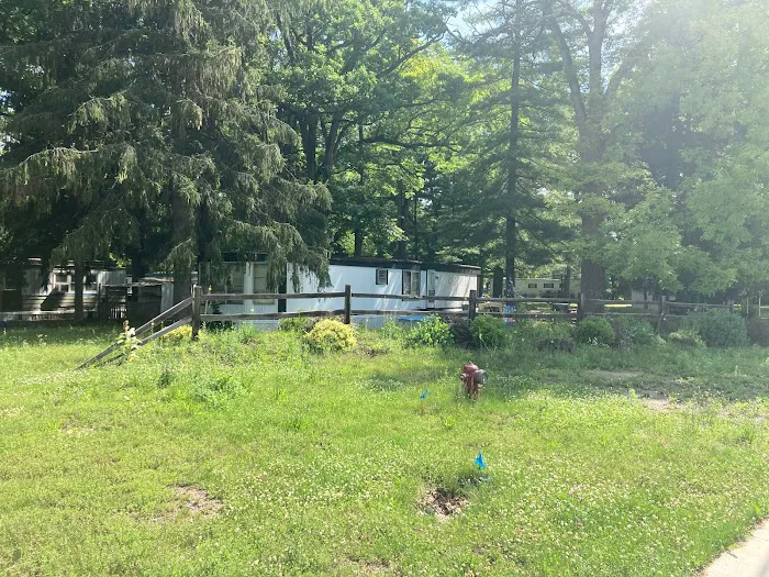 Winslow Mobile Home Park Picture 1