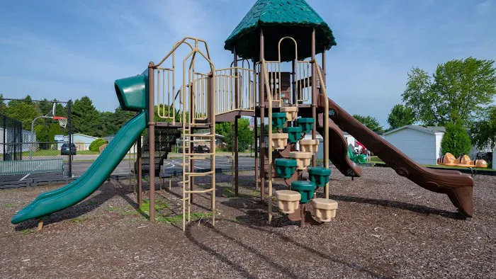 Oak Island Village Picture 5