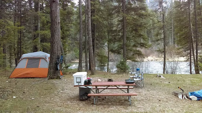 Poverty Flat Campground Picture 7