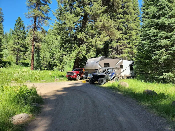 Huckleberry Campground Picture 3