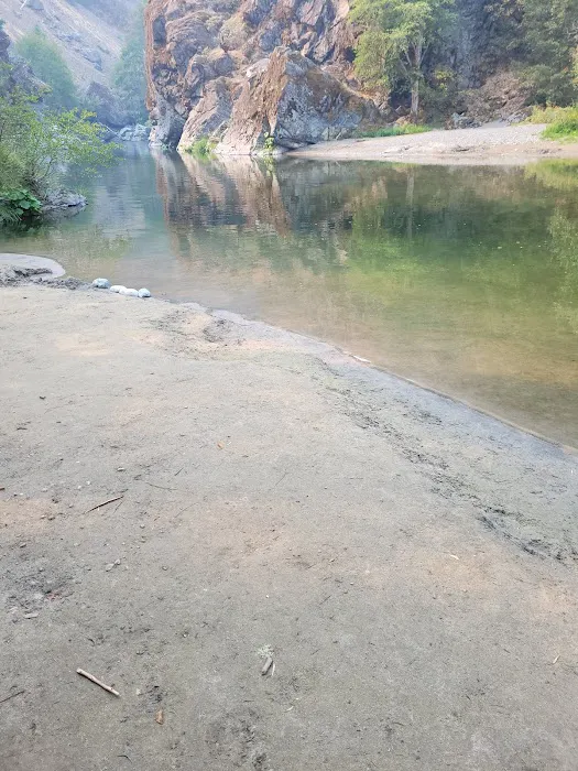Matthews Creek Campground Picture 6