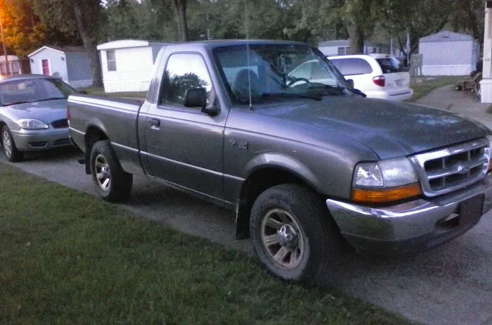Poplar's Mobile Home Park Picture 3