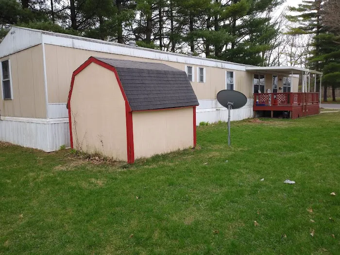 Green Gable Village Mobile Home Picture 4