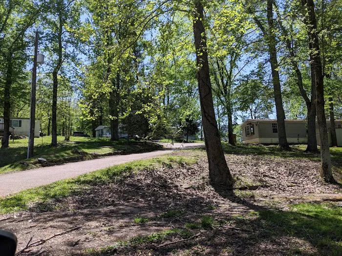 Elk River Mobile Home Community Picture 5