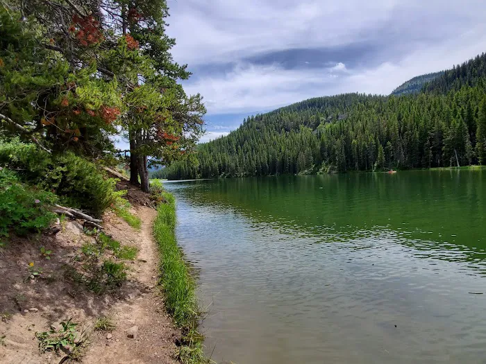 Wood Lake Campground Picture 4