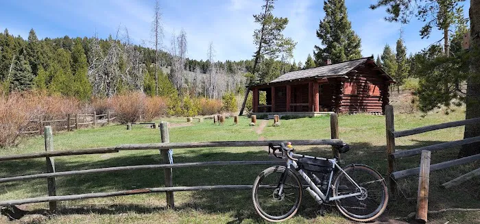 High Rye Cabin Picture 4