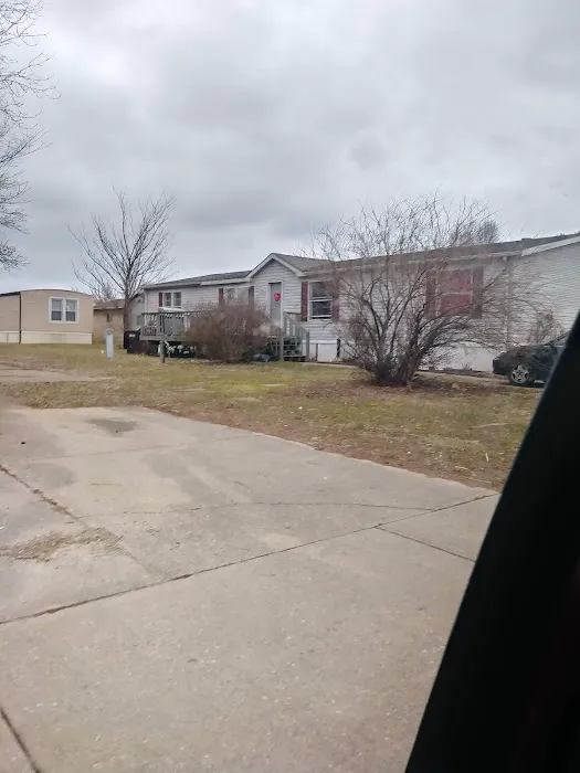 Rolling Acres Picture 3