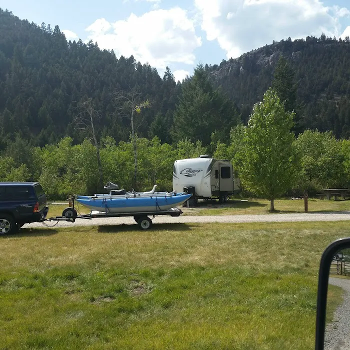 Divide Bridge Campground Picture 10