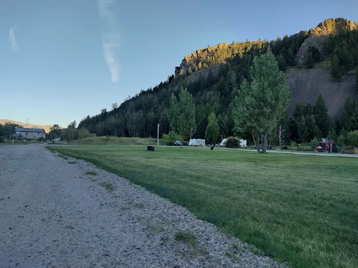 Divide Bridge Campground Picture 2