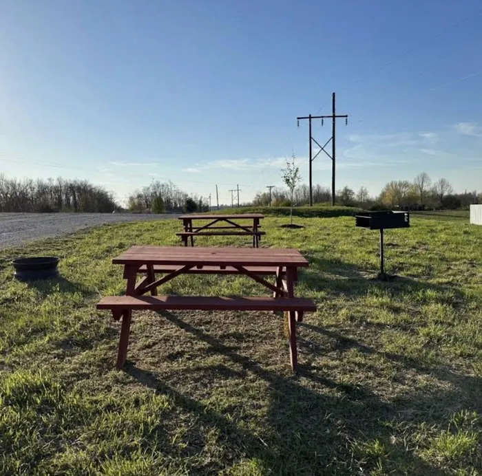 County Line Campground & Storage Picture 3