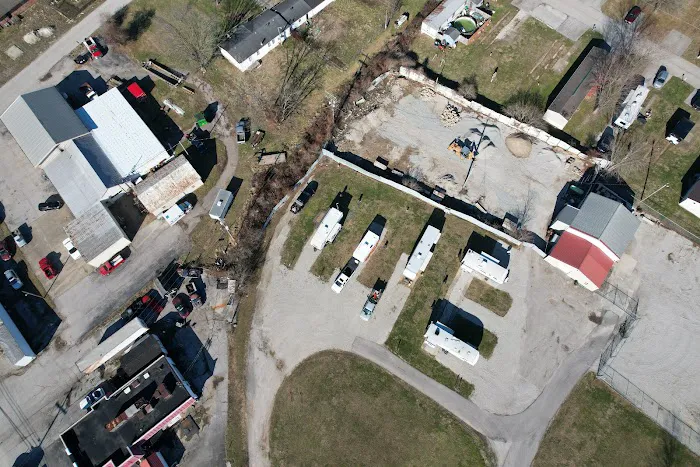 H&S Mobile Home Park & Campground Picture 3