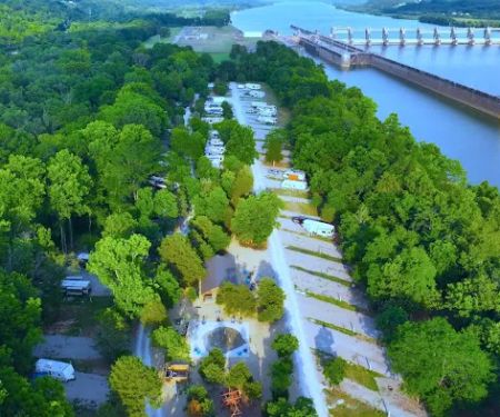 The Landing at Bear Creek RV Park & Campground