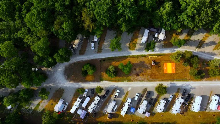 The Landing at Bear Creek RV Park & Campground Picture 2