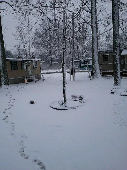 Eastgate Mobile Home Park Picture 3