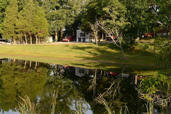 Campbell Pointe Mobile Home Park Picture 9