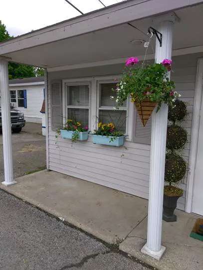 Riley Estates Manufactured Home Community Picture 8
