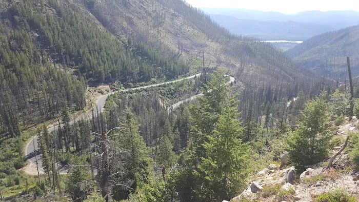 Summit Lake Campground Picture 3