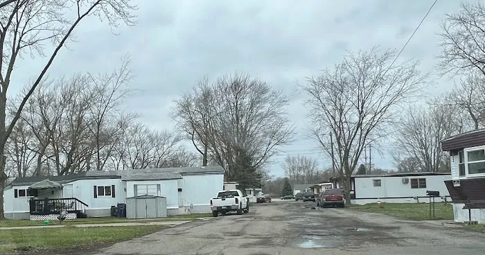 Warwick Village Mobile Home Community Picture 3
