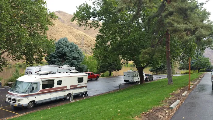 Hells Canyon Campground Picture 9
