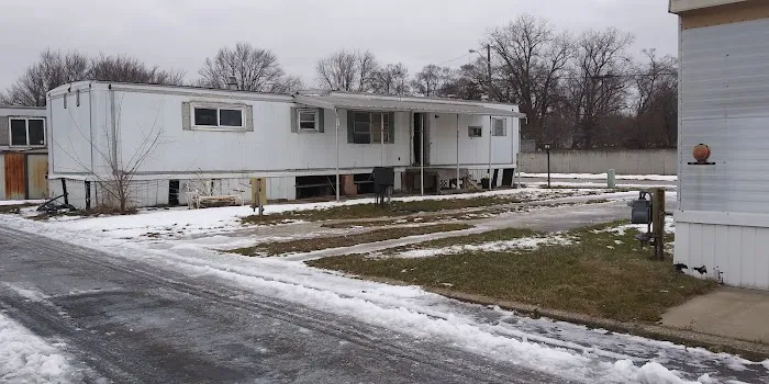 Longs Mobile Home Court Picture 5