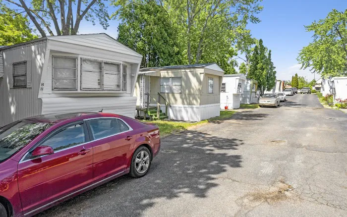Southgate Mobile Home Park Picture 5