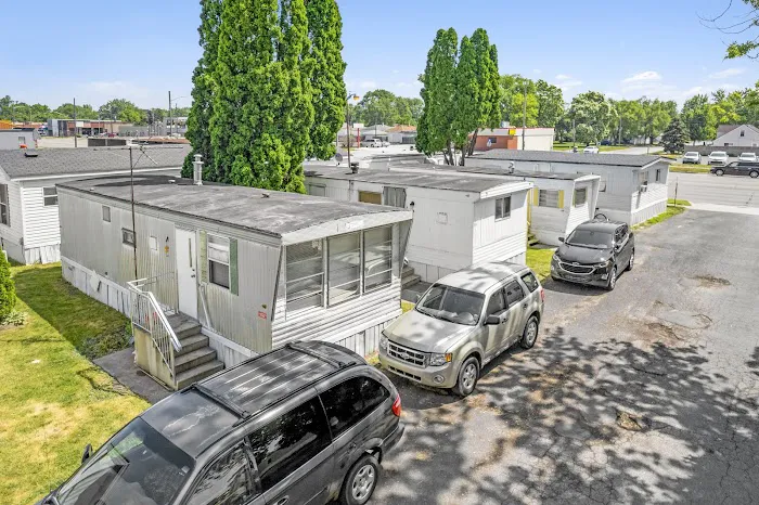 Southgate Mobile Home Park Picture 6