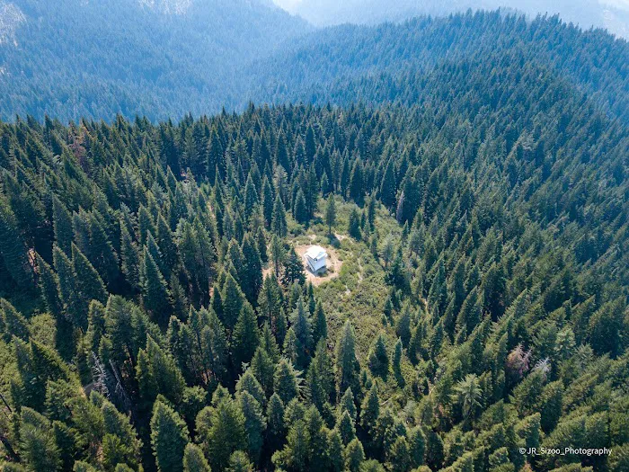 Girard Ridge Lookout Picture 8