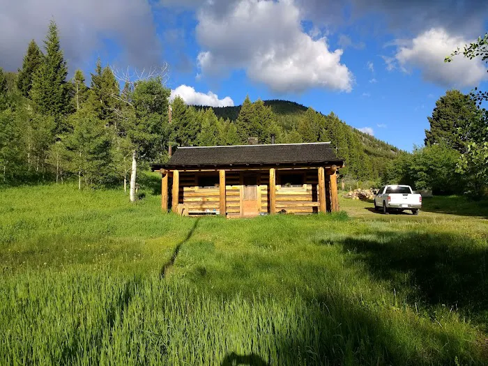 Birch Creek Cabin Picture 1