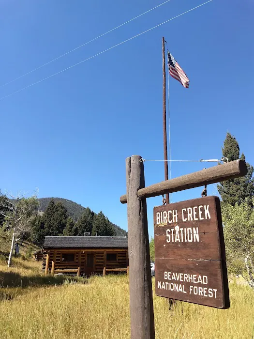 Birch Creek Cabin Picture 10