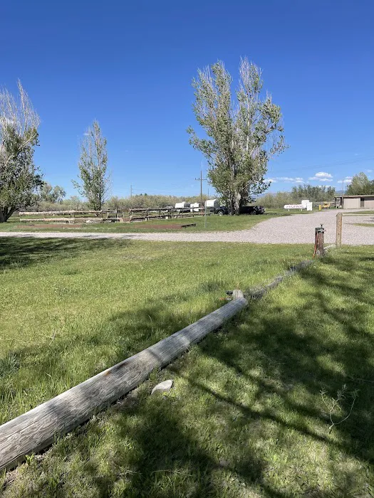 Beaverhead River RV Park & Campground Picture 6