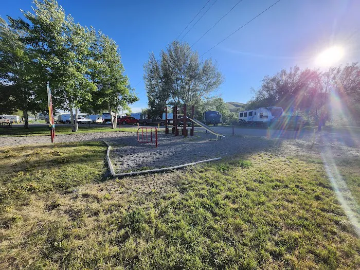 Beaverhead River RV Park & Campground Picture 4