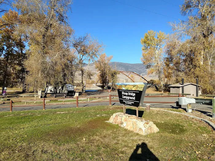 Shoup Bridge Campground Picture 5