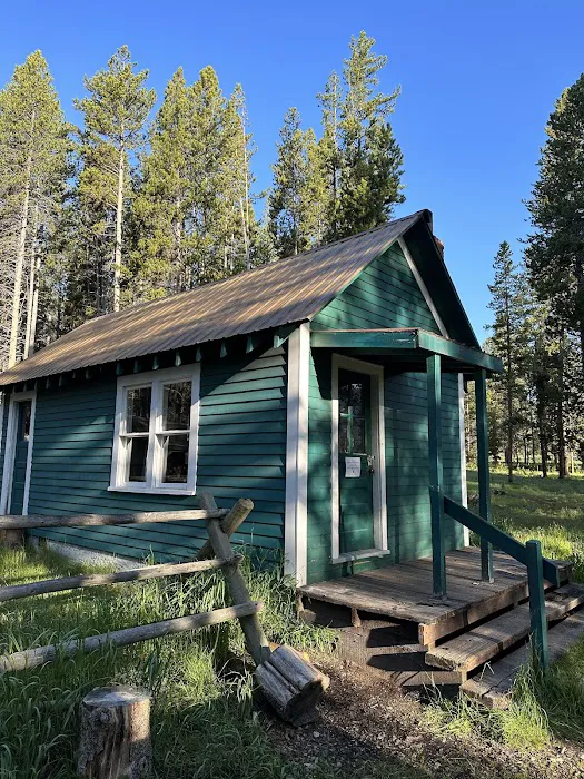 Bloody Dick Cabin Picture 3