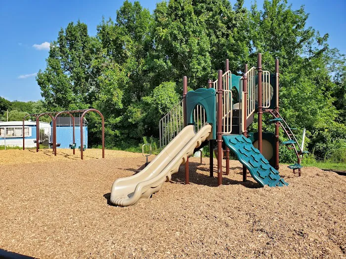 Whistler Cove Picture 6