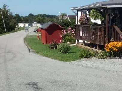 Crestview Mobile Home Park Picture 1