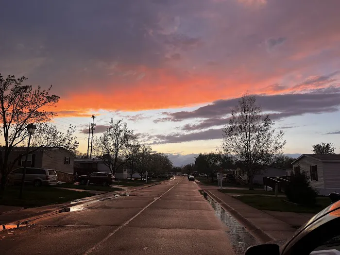 Deer Trace Pointe Mobile Home Park Picture 8