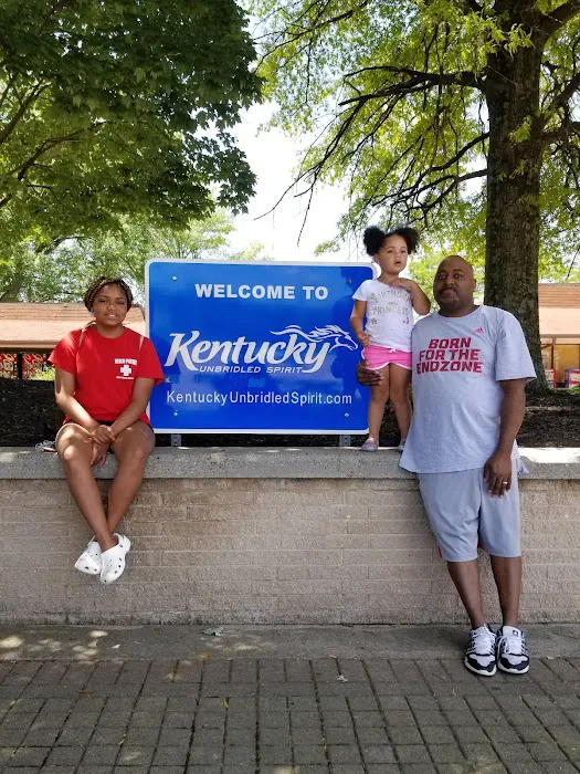 Deer Trace Pointe Mobile Home Park Picture 10