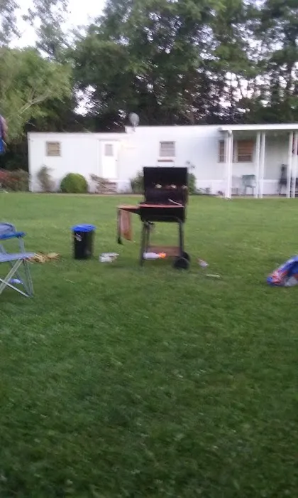 Richwood Villa Mobile Home Pk Picture 6