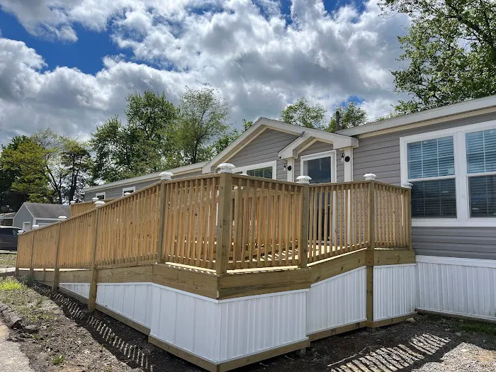 White Pine Pointe Mobile Home Park Picture 1