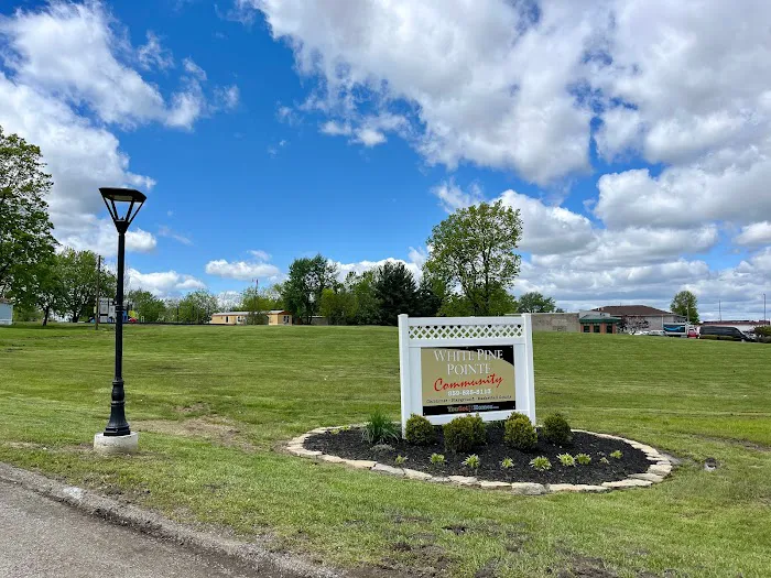 White Pine Pointe Mobile Home Park Picture 8