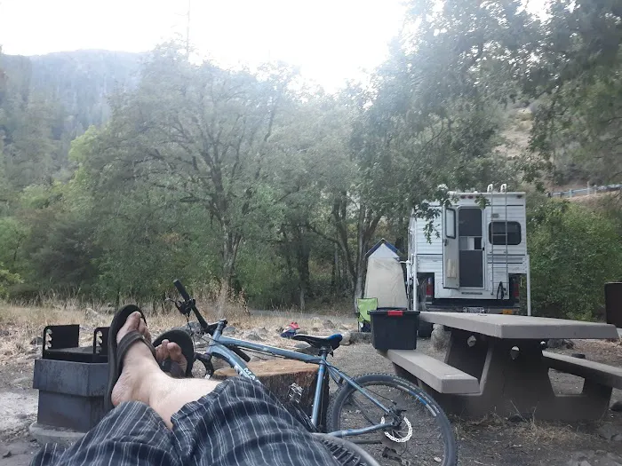 Hayden Flat Campground Picture 1