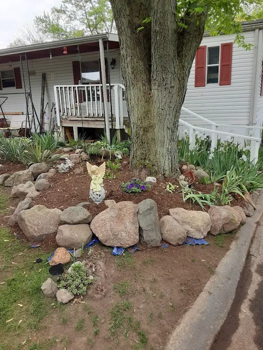 Windhorst Mobile Home Park Picture 7