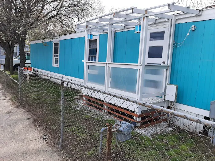 Keego Harbor Manufactured Housing Community Picture 1