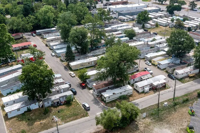 Robbins Mobile Village Picture 8