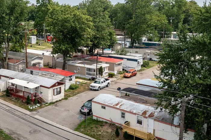Robbins Mobile Village Picture 4
