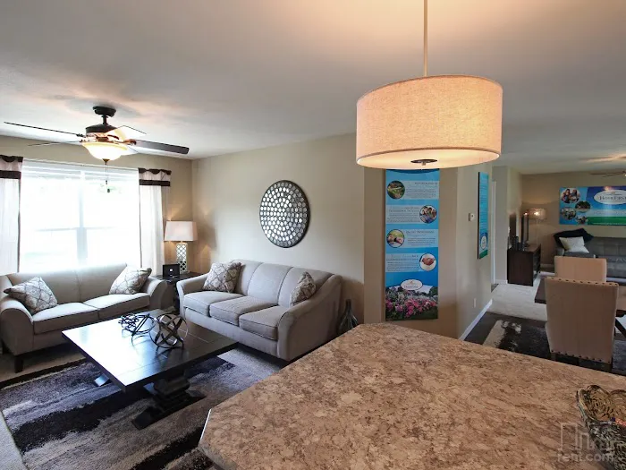 Springrove Picture 10